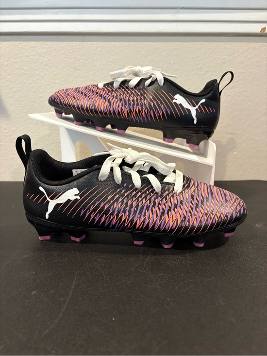 Puma Other - PUMA Future Play 8 FG AG Soccer Cleats Kids Youth Size 4Y Fast Shipping Pink